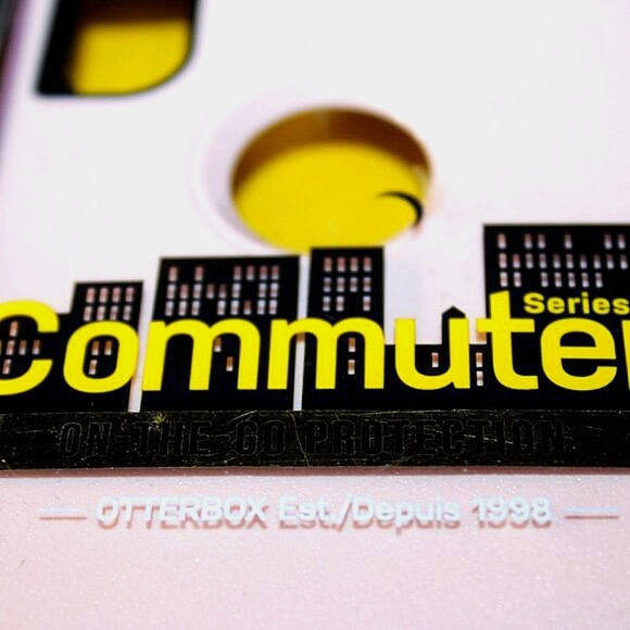 OtterBox Commuter Series iPhone X/XS Case - New! - Picture 4 of 13